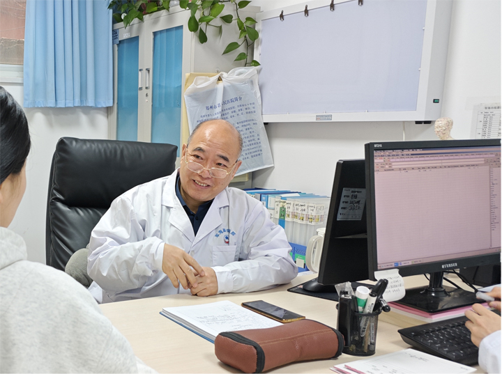 郑州军海郭斌：坚守医者理想，用心呵护脑健康