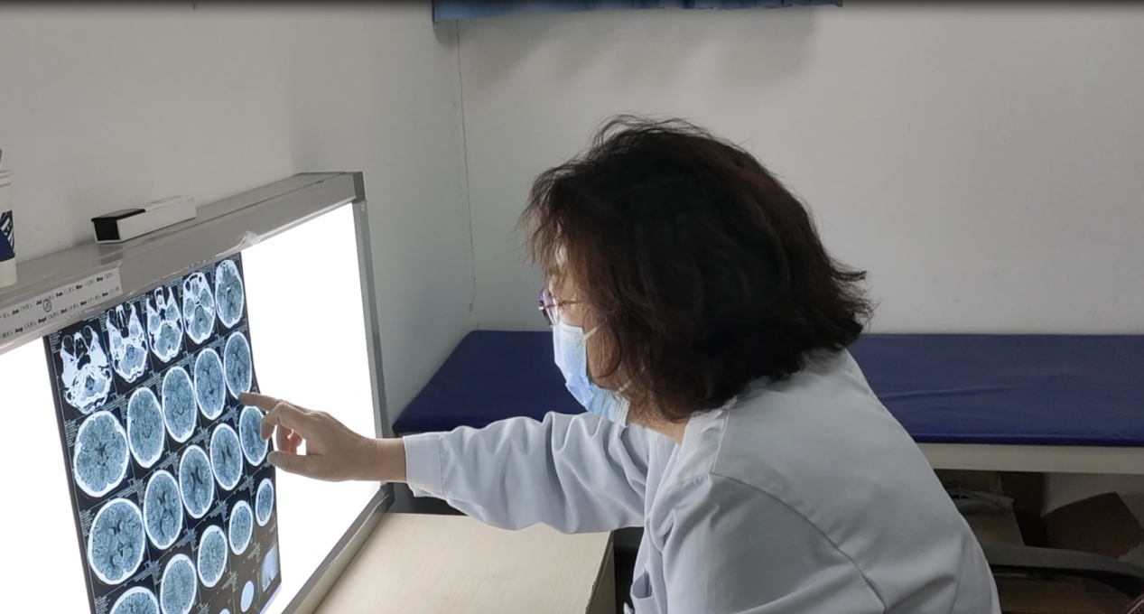 大医精诚三十载——记中医脑病专家孙虹的学术人生
