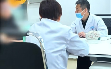【会诊现场】北京脑病专家张效林教授：找不准方向，吃再多
